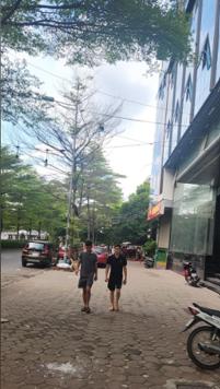 Bán tòa nhà văn phòng mặt đường Láng, Hà Nội