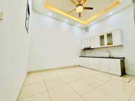 KHÔNG CÓ CĂN THỨ HAI 🌹 HOÀNG MAI - NGÕ THÔNG HAI PHỐ - 3 BƯỚC RA Ô TÔ TRÁNH - THÔNG SỐ VÀNG - 40M2 - MẶT TIỀN 4,5M - 5 TẦNG - TẶNG FULL NỘI THẤT GIÁ TRỊ - 🌹CHỈ NHỈNH 5 TỶ🌹