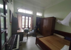 Cho thuê nhà riêng tại Hàm Nghi 45m2, 4 tầng, 4 PN, ô tô qua nhà, gần full đồ