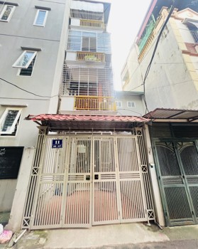 Bán nhà riêng chính chủ 52m2 - đường Hoàng Đạo Thành.