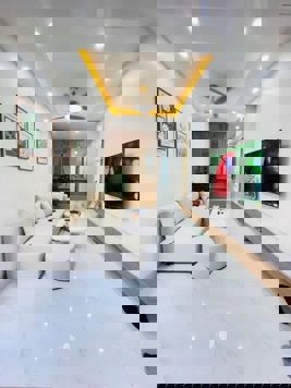 SIÊU PHẨM - 40m RA MẶT PHỐ OTO TRÁNH - HÀNG HIẾM BAY NHANH