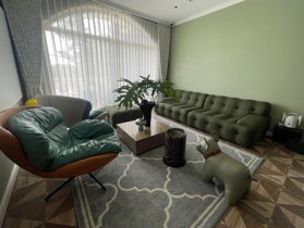 21tỷ, 90m2, 5T, MT 5m biệt thự phố Nguyên Hồng, gần phố, ngõ ôtô, nhà hai ngõ trước sau