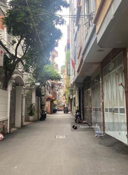 Bán nhà Trần Phú, Văn Quán, Hà Đông. 34m2, MT 3.6m, 5 tầng full nội thất.
