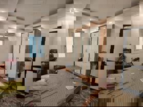 💥🏠 HIẾM! VĂN TIẾN DŨNG HOA HẬU PHÂN LÔ NHÀ MỚI Ở NGAY NỘI THẤT ĐỈNH