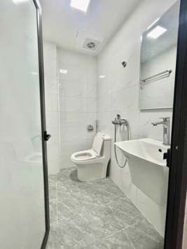 Yên Hoà, nhà mới coong, 15m ra ô tô, giao thông thuận tiện, an sinh đỉnh 