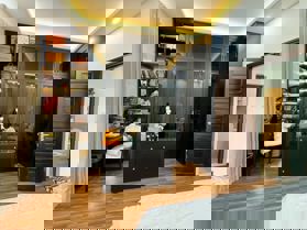 HIẾM TRONG PHÂN KHÚC, CHỈ 6.1 TỶ, 40M2, MT 4.5M, 4 TẦNG NHÀ MỚI Ở NGAY, ĐÊ LA THÀNH, ĐỐNG ĐA