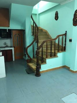 Cho thuê nhà 2 tầng. Diện tích sử dụng 45m2. 1PN 1 khách 1 bếp 2 WC, có sân phơi