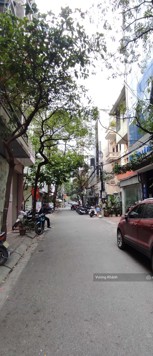 Đất MP Quận Cầu Giấy - DT 80m - MT 6m - Vỉa hè rộng - Giá 20 tỷ