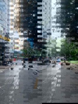 MẶT PHỐ NGUYỄN NGỌC VŨ - CĂN GÓC - KINH DOANH SẦM UẤT - VỈA HÈ HAI BÊN - MẶT TIỀN QUYỀN LỰC