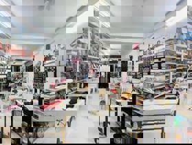 NHÀ ĐẸP NHIỀU LỘC - MẶT NGÕ VỪA Ở VỪA KINH DOANH - THANG MÁY CHẠY ÊM RU