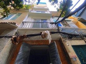 NHÀ XÂY MỚI PHỐ ĐÀO TẤN , QUẬN BA ĐÌNH