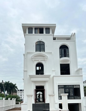 Bán BT có hầm siêu vip 2 mặt đường 22m & 12m tại Louis HM