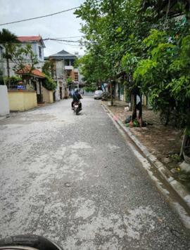 Bán mảnh đất đẹp ô tô thông, lô góc 2 mặt thoáng tại Thôn Nhuế, Kim Chung