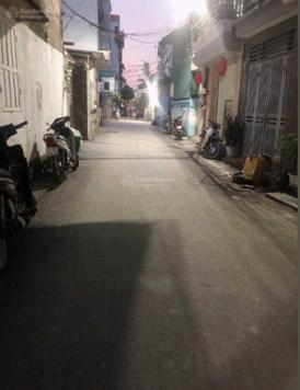 La Phù, Hoài Đức, nhỉnh 4t, ô tô phi tận giường, bán đất tặng luôn nhà. Mặt ngõ thông - sổ nở hậu
