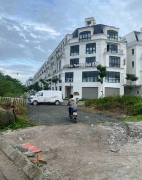 Chính chủ cần bán đất Dịch Vụ Thăng Long 9 - lô 145 Di Trạch giá cực ngon để đầu tư