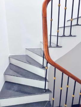 Chính chủ cần bán nhà 5 tầng lô góc 2 mặt ngõ siêu đẹp tại Vân Canh Hoài Đức Hà Nội. Giá 4,38 tỷ