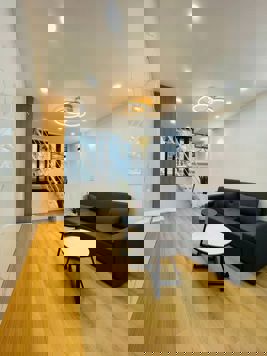 NHÀ ĐẸP Ở LUÔN - 2 NGỦ - PHÒNG KHÁCH RỘNG - 2 WC