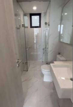 Chính chủ cần bán gấp căn 2 PN + , DT 62.29m2, toà D Masteri West Heights Tây Mỗ, 4 tỷ