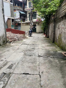 Bán đất phố Kim Giang, Q. Hoàng Mai DT 40m2 x MT 4m ngõ thông ô tô 4
