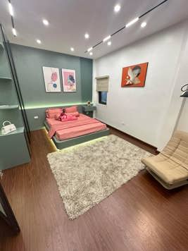 Bán Nhà chợ Khâm Thiên . Đẹp như tranh vẽ .