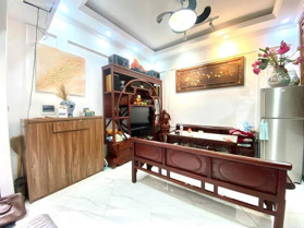 Bán nhà dân tự xây 67 Văn cao 34m2 x 5 tầng đẹp như ảnh đúng nghĩa để ở