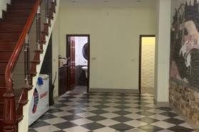 Bán nhà Hoàng Hoa Thám, mặt ngõ, kinh doanh, vỉa hè, ô tô tránh