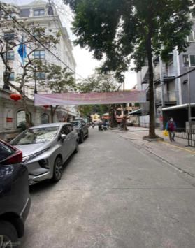 Bán đất tại Bưởi Vĩnh Phúc 497m2, MT 45m, lô góc, 86 tỷ