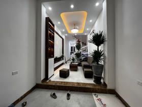 Bán nhà : Thuỵ Khuê Tây Hồ DT 40 MX 3 Tầng MT 3.1m Giá bán 7xxx Tỷ 