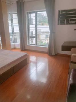 Bán nhà lô góc 2 mặt tiền trung tâm Quận Đống Đa - phố Nguyên Hồng MT 15m