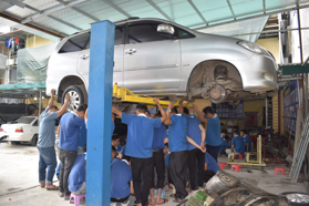 Thông tin địa chỉ showroom ô tô Quân TM Auto - LH: 0984155000