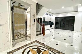 Bán Nhà Hồ Tùng Mậu 65m2 Giá14.7 TỶ Thang Máy 6 Tầng Ô TÔ Vào Nhà