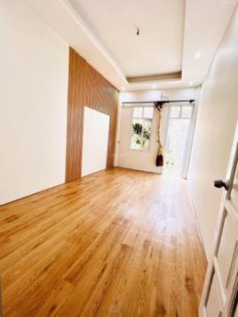 Chính chủ cần bán nhà Hoàng Quốc Việt, ngõ 61 Phùng Chí Kiên Phố vip - nhà 4 tầng 2 mặt ngõ thoáng