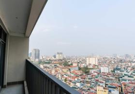 Bán căn hộ cao cấp 04 pn vị trí trung tâm phố Cầu Giấy gần nhiều trường đại học lớn HN