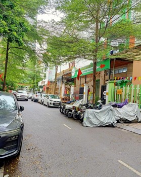 Bán biệt thự song lập phố Nguyễn Huy Tưởng trục chính KD