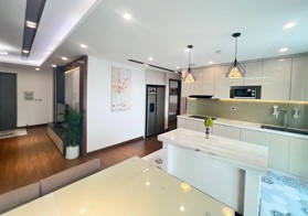 Bán căn góc 3 ngủ Full nội thất cực đẹp tại Golden Land