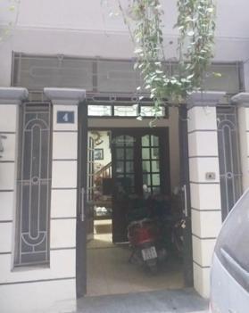 Bán nhà riêng 42m2x3.5 tầng trên diện tích đất 60m2 tại Giáp Bát ôtô vào được (Miễn trung gian, QQ)