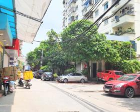 Bán lô đất cực đẹp tại Nguyễn Chí Thanh. Đường rộng 5m, mặt tiền 8m. QH ổn định, tương lai rực sáng