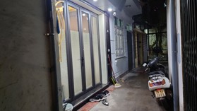 Bán nhà riên Chính chủ . Tại đường Láng . 5T thoáng trước sau