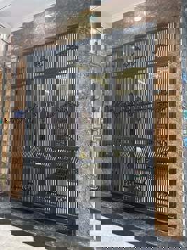 NHÀ MỚI Ở NGAY - TẶNG TOÀN BỘ NỘI THẤT - CÁCH ÔTÔ 50M - BÃI XE CÁCH 100M