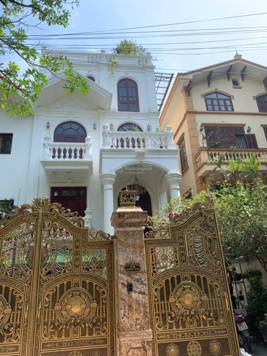 Chính chủ bán BT Nam Đồng, gần Hồ Đắc Di DT 215m2 xây 4 tầng đẹp long lanh khu yên tĩnh giá 65 tỷ