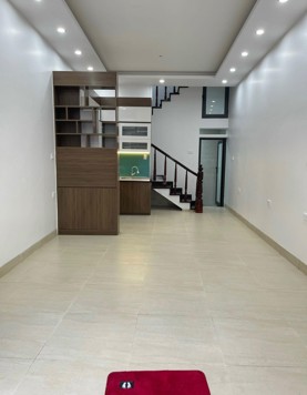 Bán nhà riêng DT: 35m, MT: 3,7m quận Đống Đa, nhà dân xây chăc chắn