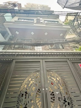 Bán tòa nhà Pháo Đài Láng - Mặt tiền 6.5m, DT 90m2, Toà CCMN 8 tầng xây mới