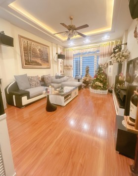 Chủ cần tiền cực gấp bán căn nhà phố trường chinh Tôn Thất Tùng