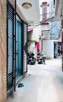 CC Bán nhà Thịnh Hào 4T lô góc 3 thoáng, gần phố, vừa ở vừa Kd nhỏ