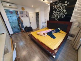 Bán cắt lỗ căn 2 ngủ 95m2 Hoà Bình Green City, sẵn sổ đỏ, giá nhỉnh 5 tỉ. LH 0972 811 991