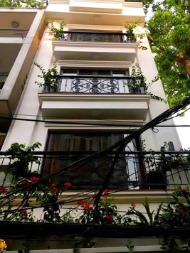 Gần 7 tỷ có nhà phố VIP Láng Hạ - Đống Đa.