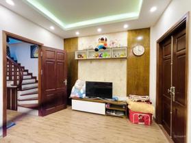 Bán nhà Nguyễn Chí Thanh, Đống Đa 35m2 x 5 tầng, 3 ngủ đầy đủ nội thất về ở ngay, giá 6.6 tỷ