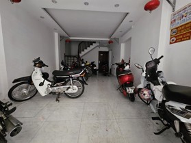 Cho thuê tòa CHDV ở Trần Duy Hưng 9 phòng full đồ cao cấp