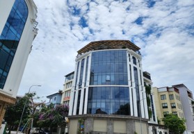 Nhà phố Nguyễn Tuân 224m2 6 tầng căn góc 3 mặt tiền đẹp bán gấp