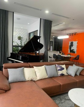 Chính chủ bán căn 4 phòng ngủ 165m2 Golden Land tòa B, full đồ